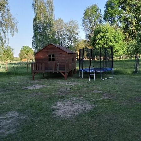 Domek U Kazi Sadowne Exteriér fotografie