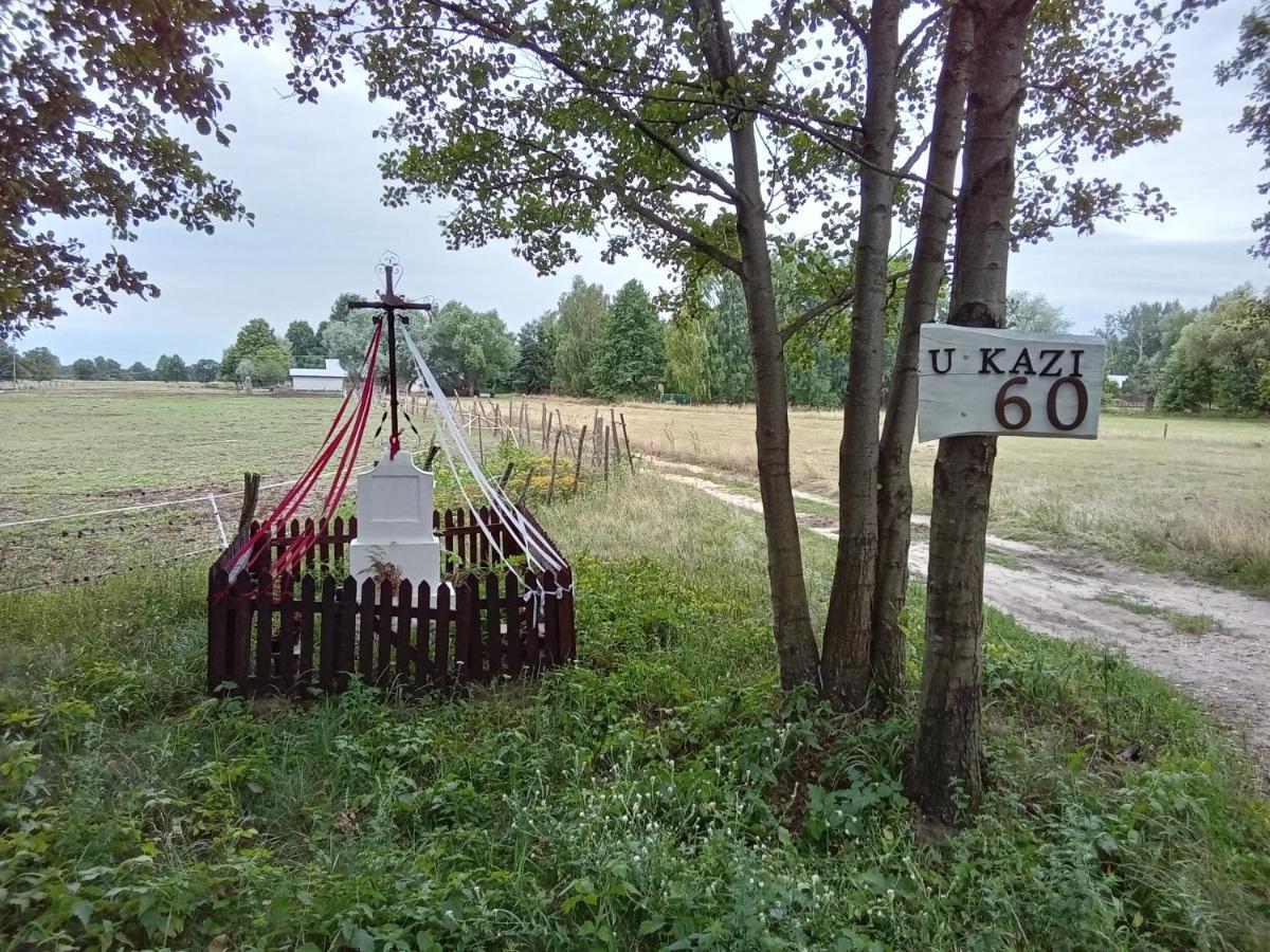Domek U Kazi Sadowne Exteriér fotografie