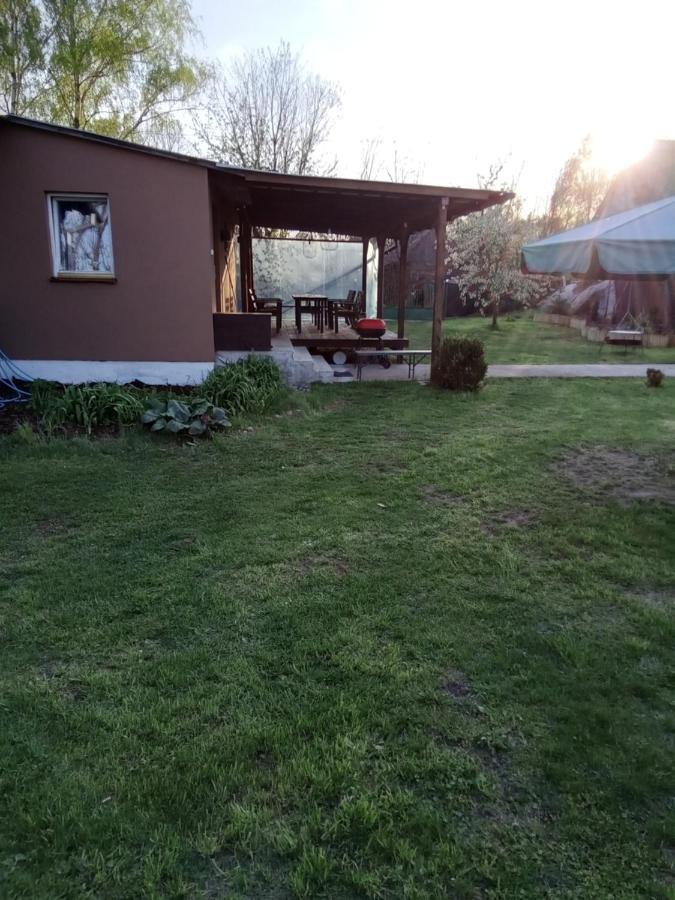 Domek U Kazi Sadowne Exteriér fotografie